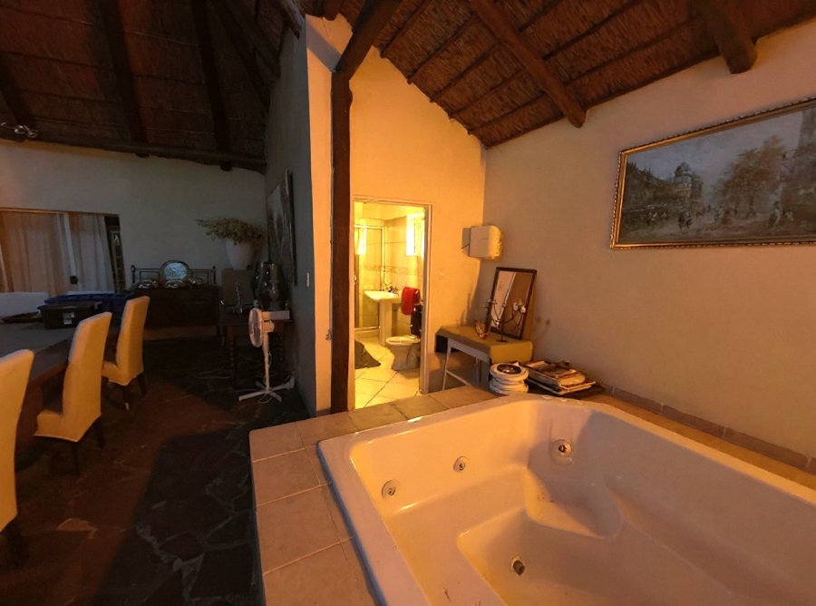4 Bedroom Property for Sale in Griekwastad Northern Cape